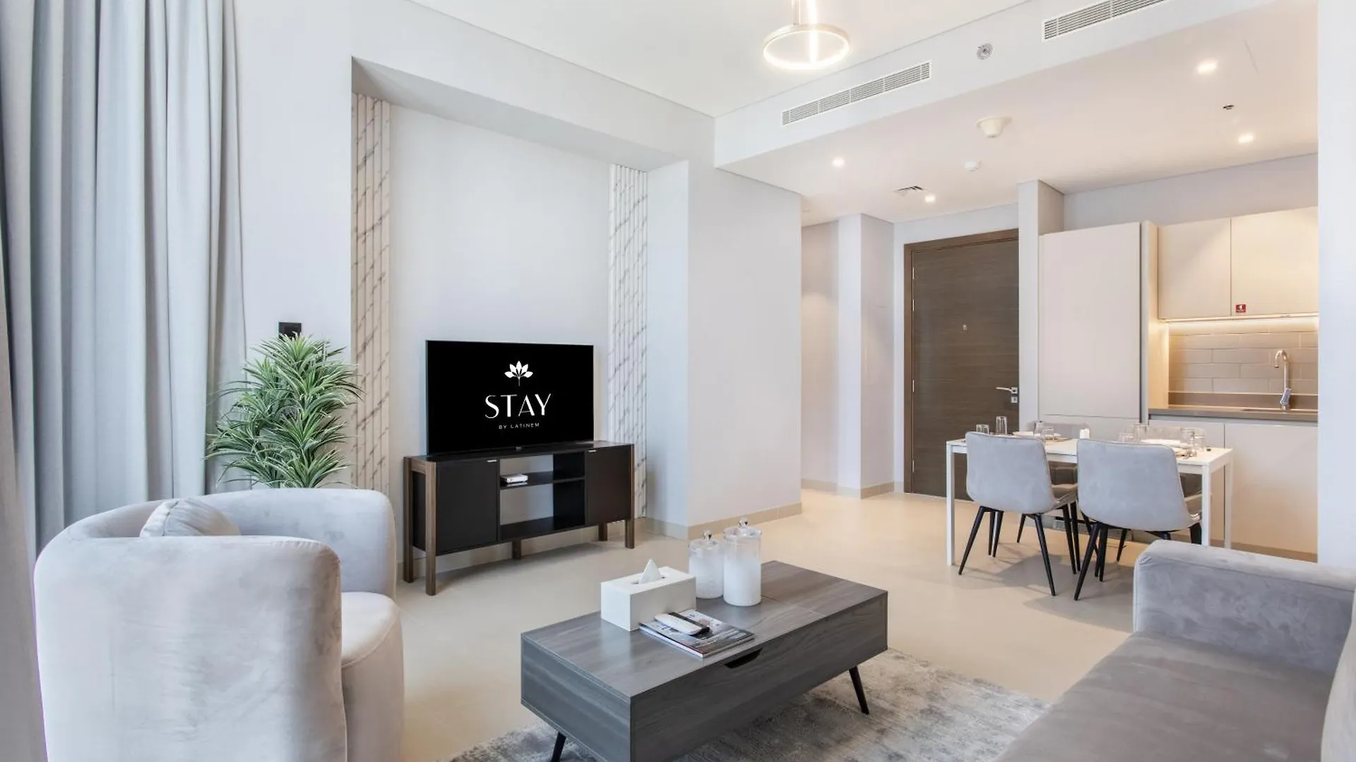 Stay By Latinem Luxury 2Br Holiday Home Cv A2702 Near Burj Khalifa Dubái 0*,